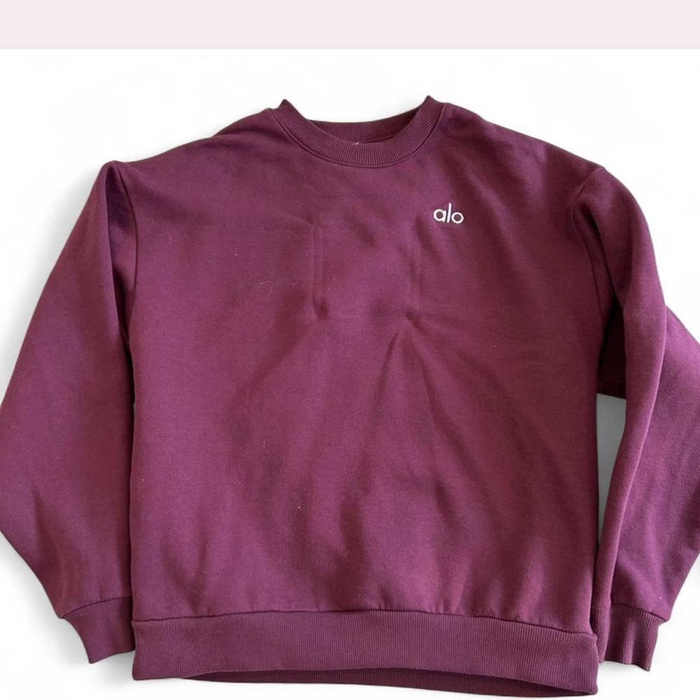 ALO Yoga Men's Burgundy Crewneck Sweater